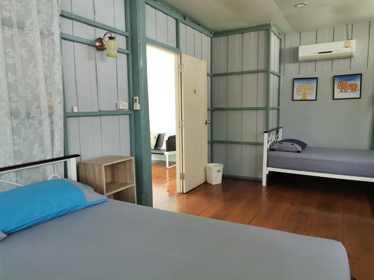 Milano Home Guesthouse Прачуап Кири Кан Екстериор снимка